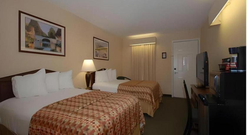 Rodeway Inn Sylacauga Hwy 280 ภายนอก รูปภาพ